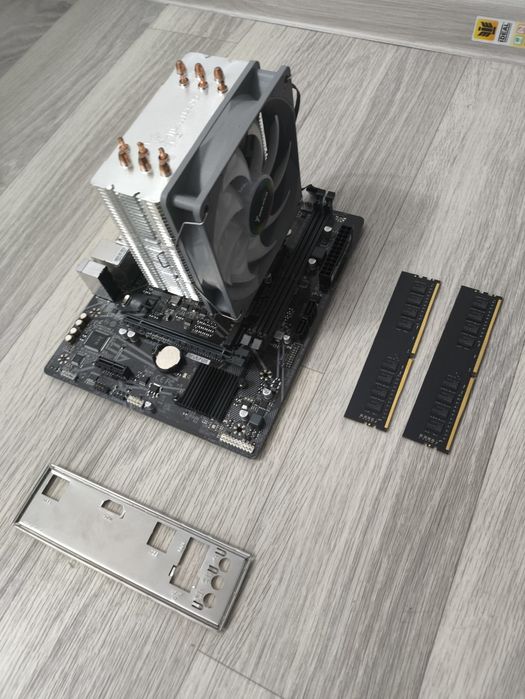 Озу ddr4 32gb 3200, i5 10400, h470m k