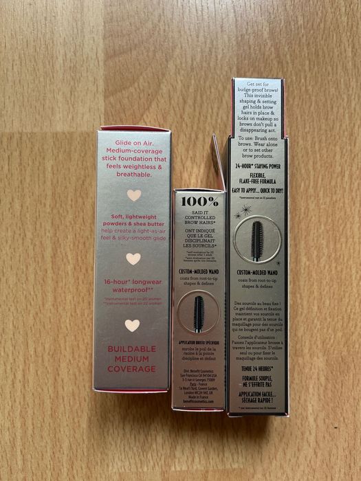 Чисто нови гримове Benefit Cosmetics (база, молив, гел, фондьотен)