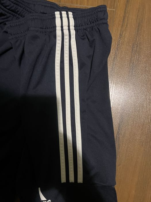 Шорти Adidas L original