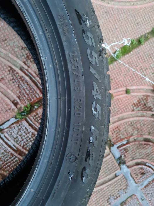 Летни гуми 235 50 и 255 45 20