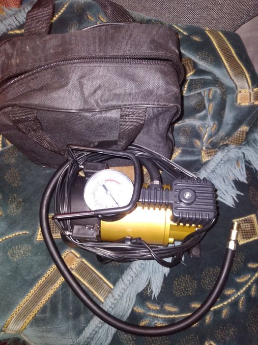 Компрессор для шин