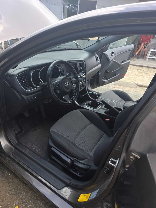Autoturism KIA OPTIMA