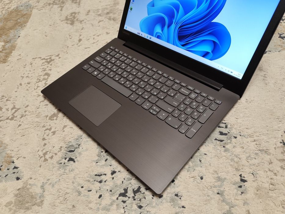 4 ядерный с SSD отличный ноутбук