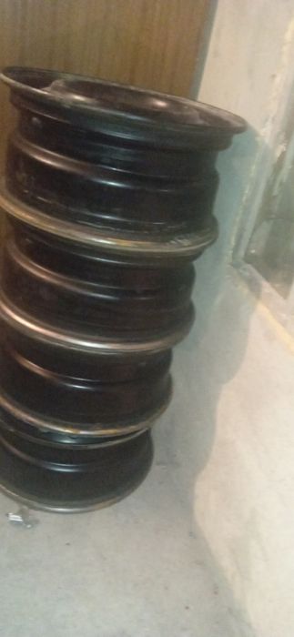 Продам диски от камри 20 15р