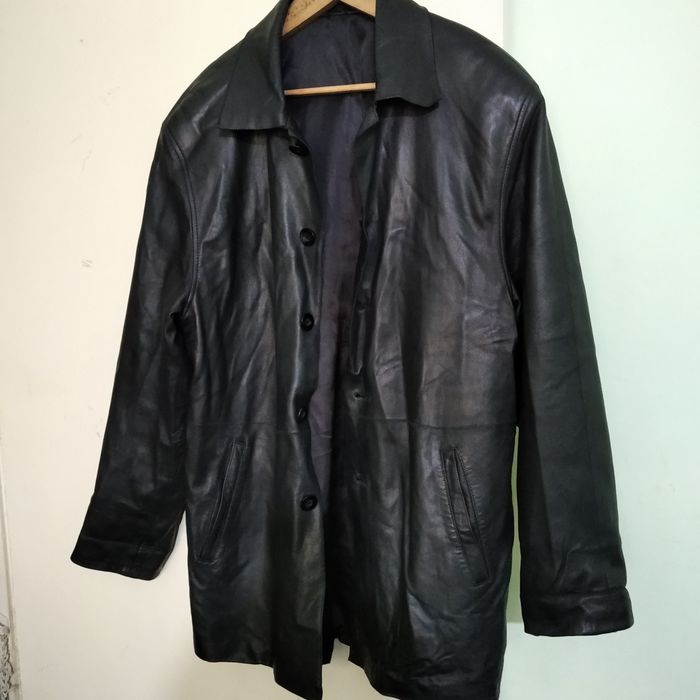 Продам натуральные кожаные куртки.