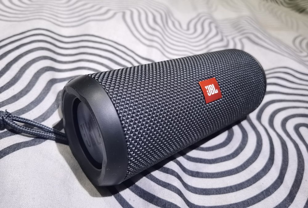 JBL Flip Essential