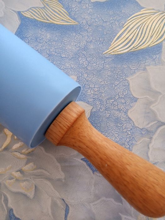 Продам новую каталку для теста.