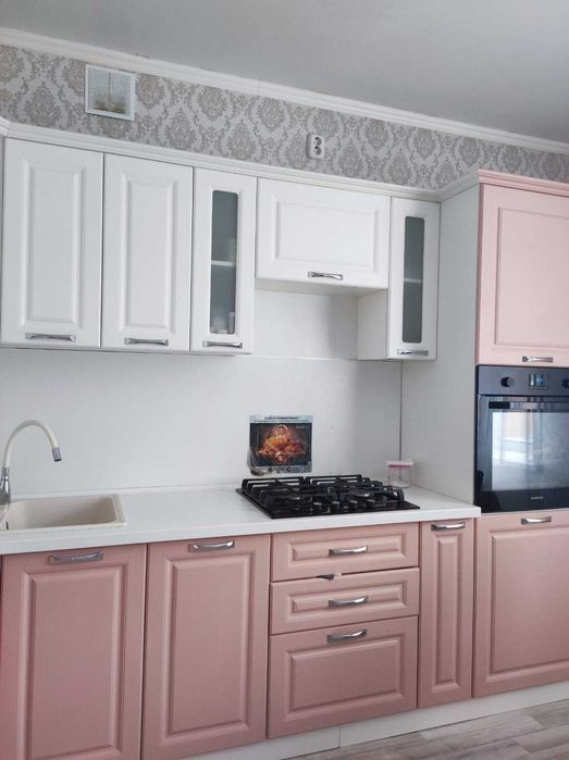 продам квартиру 8 мкр. евродвух