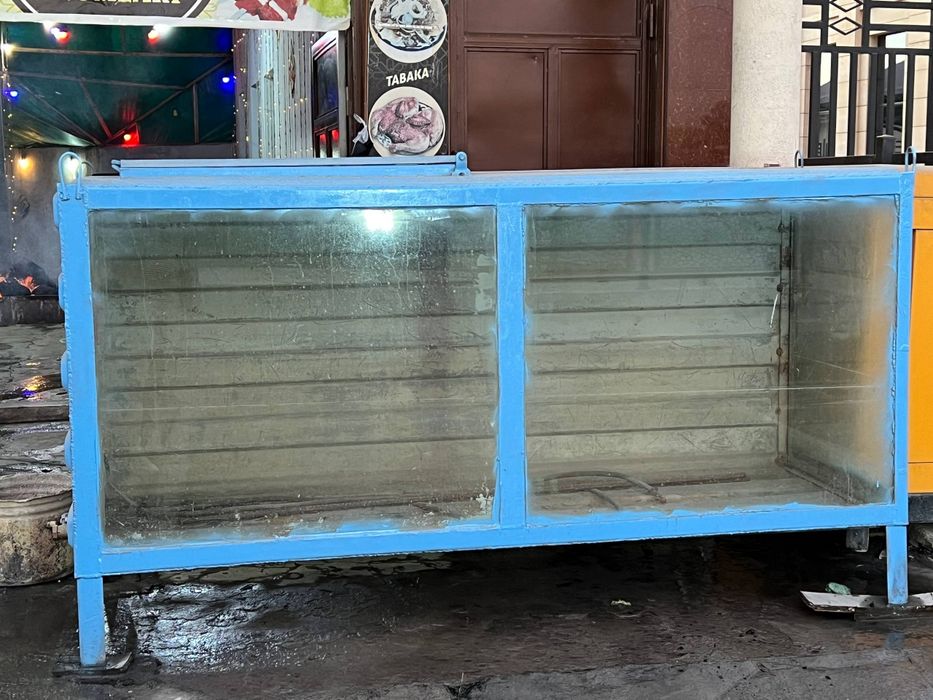 Akvarium sotiladi 400 kg baliq sigadi kotta akvarium