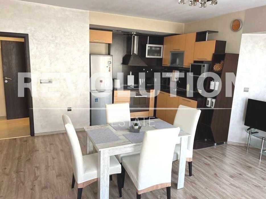 Двустаен апартамент в района на Лятно кино Тракия!