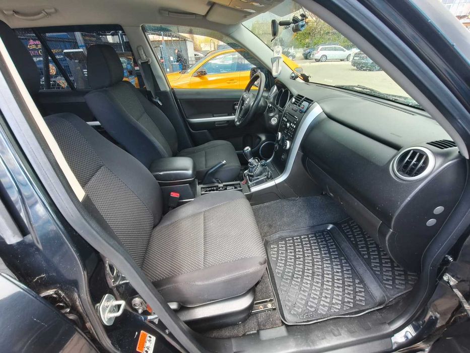 Suzuki Grand Vitara 1.9 DDIS 2009 4x4 la buton