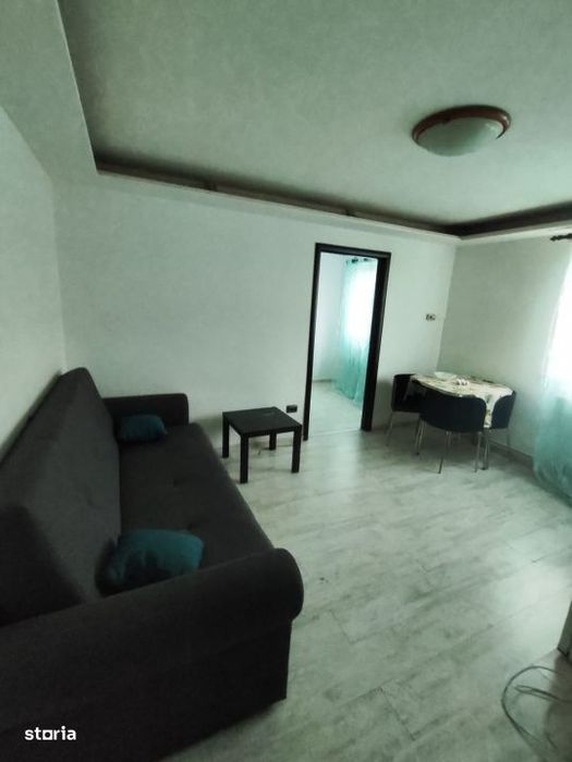 Apartament de 3 camere, 37.33 mp., zona Micro 3