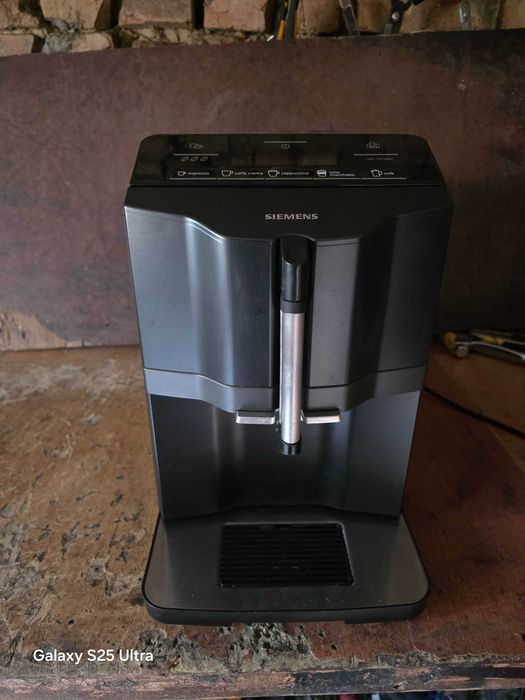 Кафемашина Siemens eq3 s300