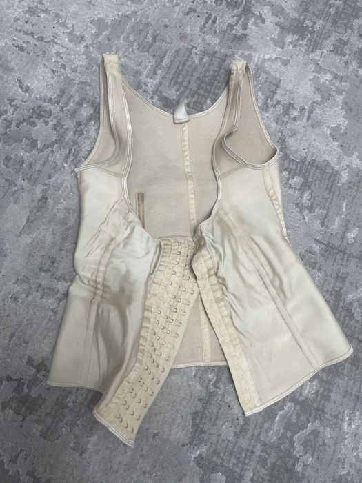 Продам корсет