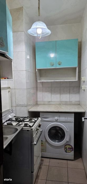 Metrou La 2 Minute Garsoniera Etaj Intermediar — fotografia 3