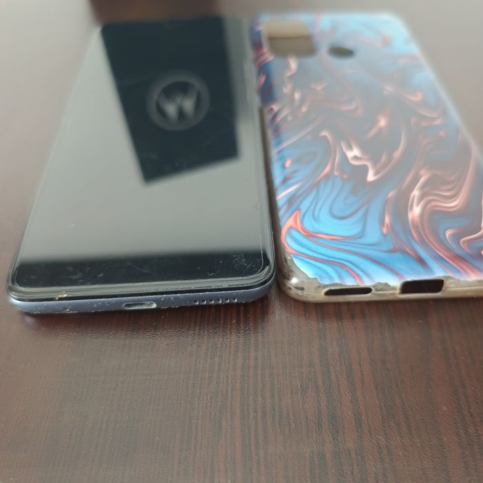 Telefon Motorola G60