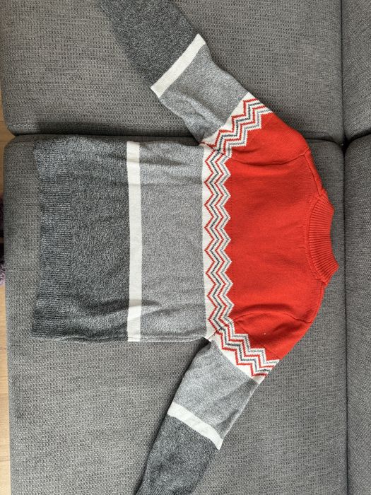 Комплект пуловери за момче Mayoral и H&M размер 7г - 122 см- отлични