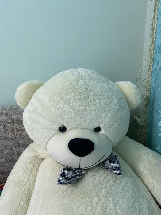 Продам белую мишку