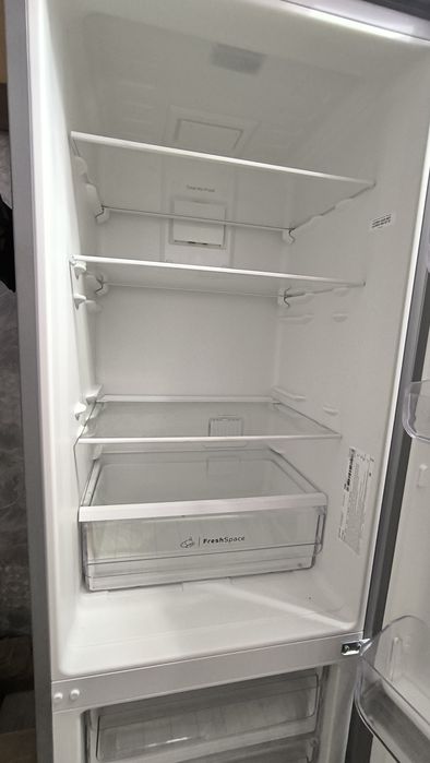Холодильник Indesit ITR 4180 S серебристый