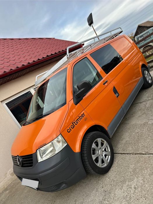 VW Transporter T5 1.9 TDI 2004  varianta lungă