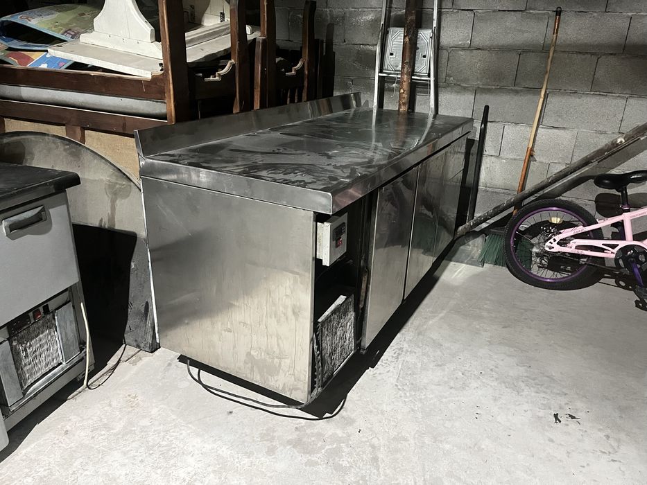 Стол холодильник