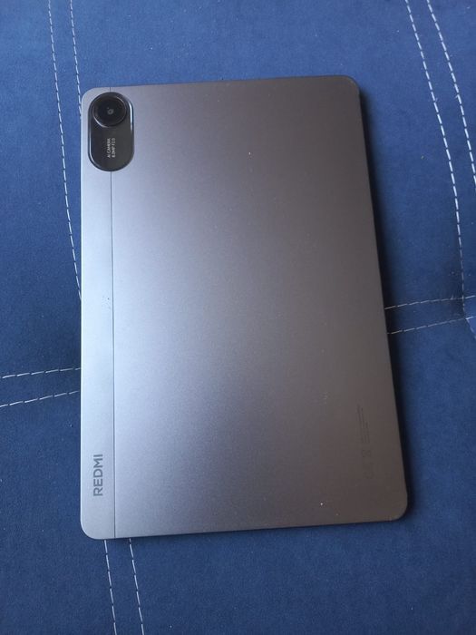 Продам планшет Redmi Pad 2 4G