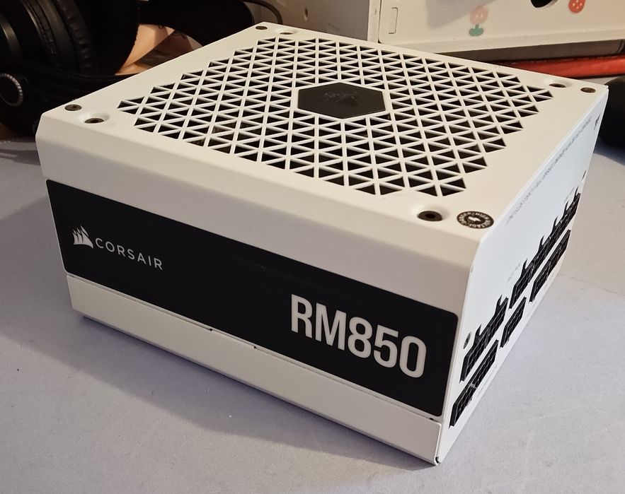 Vand sursa Corsair RM850