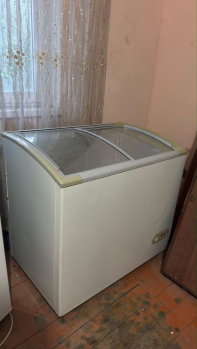 Продам Морозильник