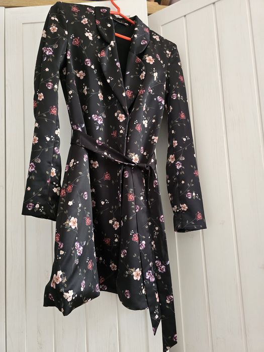 Рокля сако Guess, размер S