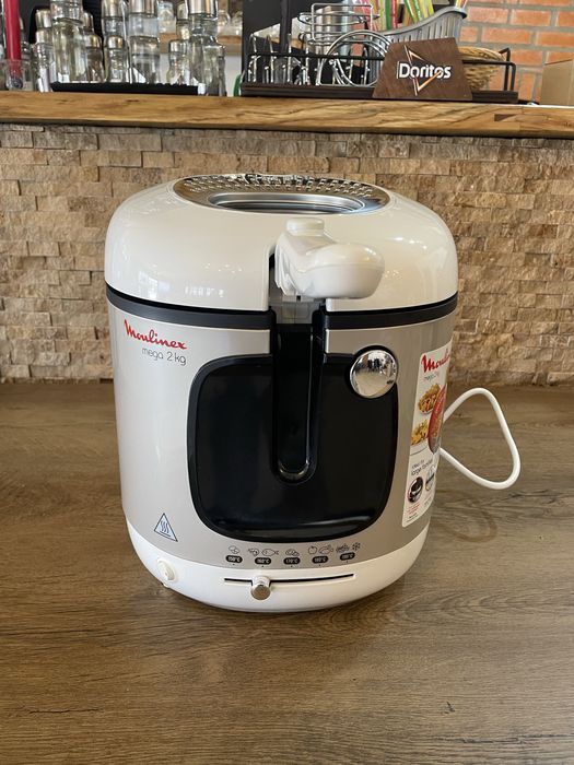 Friteuza cu ulei Moulinex