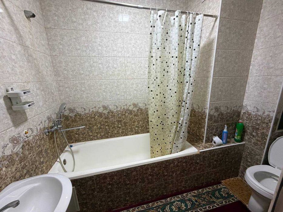 Продаётся 3х комн квартира на 1 этаже Ор-р Исмоил Гулрух 7 гузал