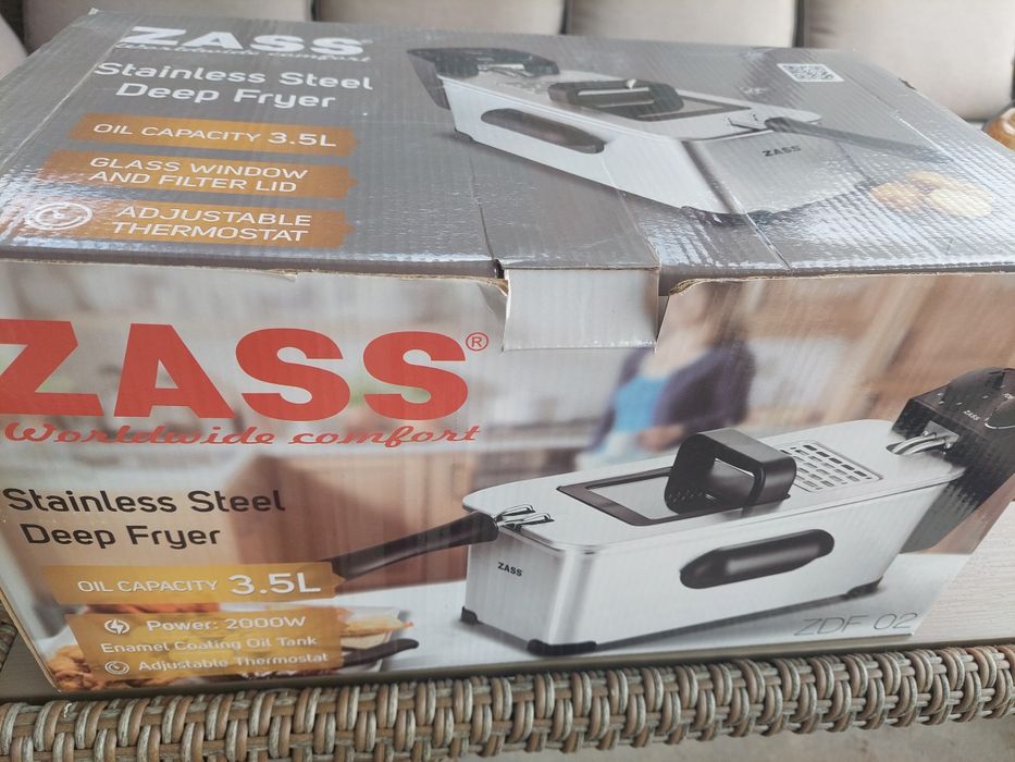 Friteuza electrica pe ulei 3.5L