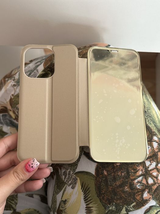 Кейс за 14 Про чисто нови