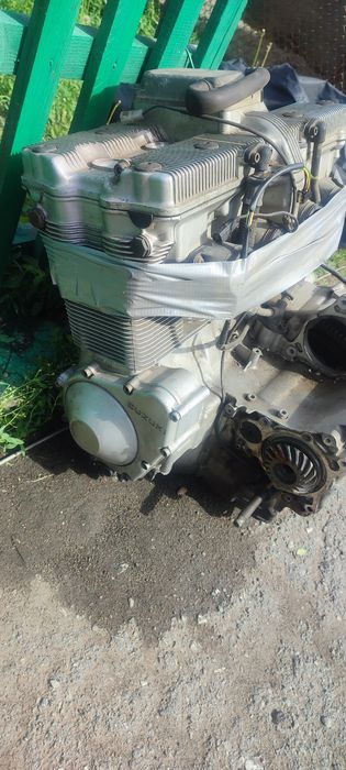 Продам ДВС на мотоцикл Сузуки