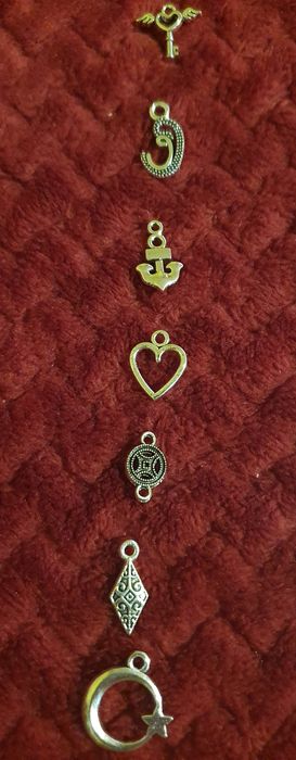 Set medalioane aurite și argintate