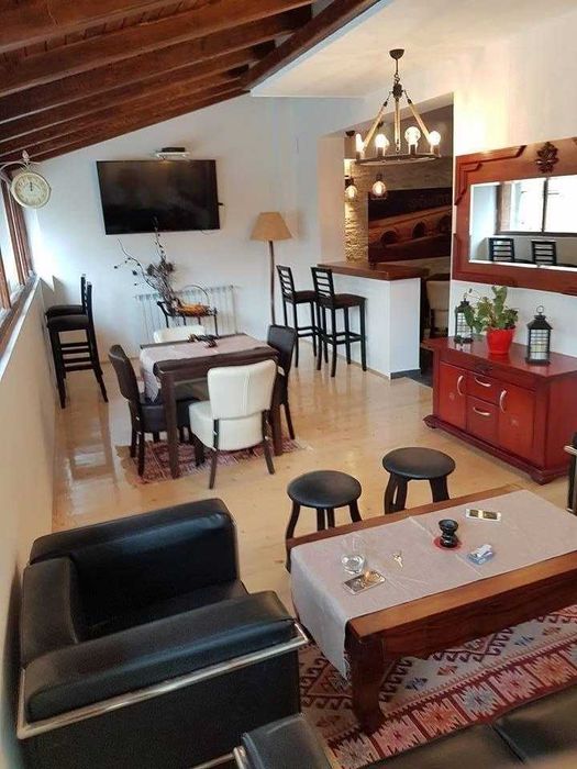 Дава се под наем Многостаен апартамент в Пловдив, Кючук Париж - 93 кв.м за 453.9 € - Снимка #1