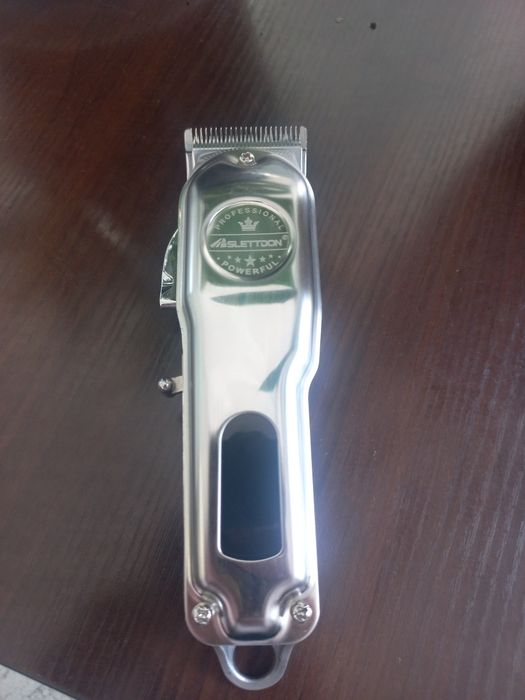 Машинка для парикмахера