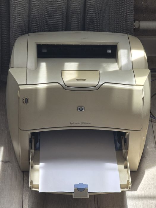 Принтер HP LaserJet 1200 series