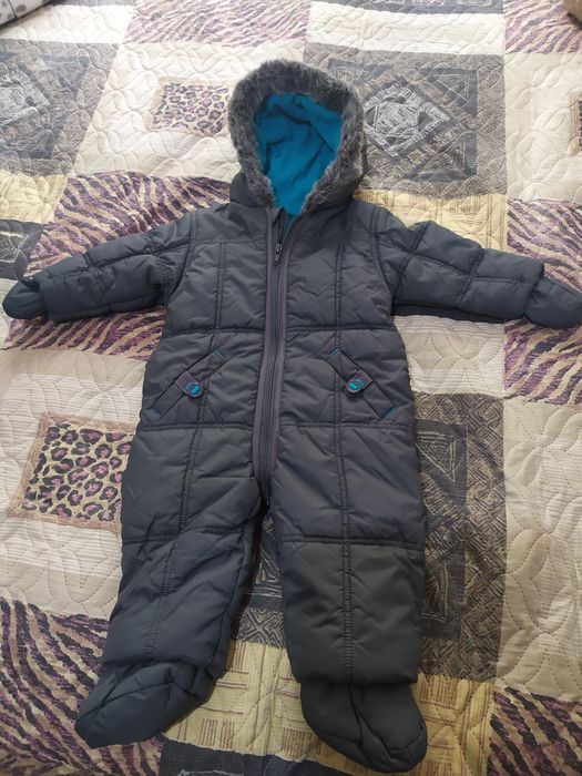 Продам детский комбинезон