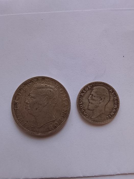 De vânzare două monede românești de argint