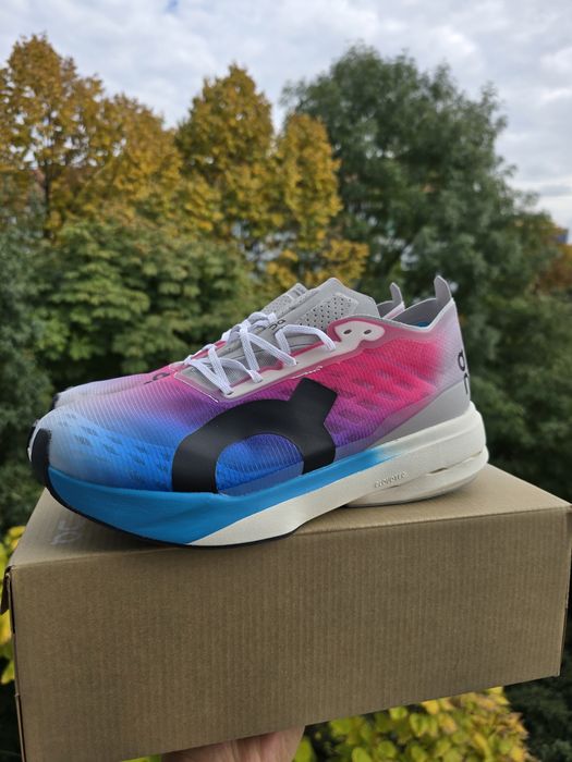 On Running Cloudboom Strike 41 si 43 Noi!