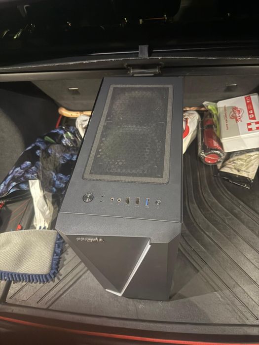 Vand Pc Gaming - I7 10700KF - RTX 2060 6GB RAM