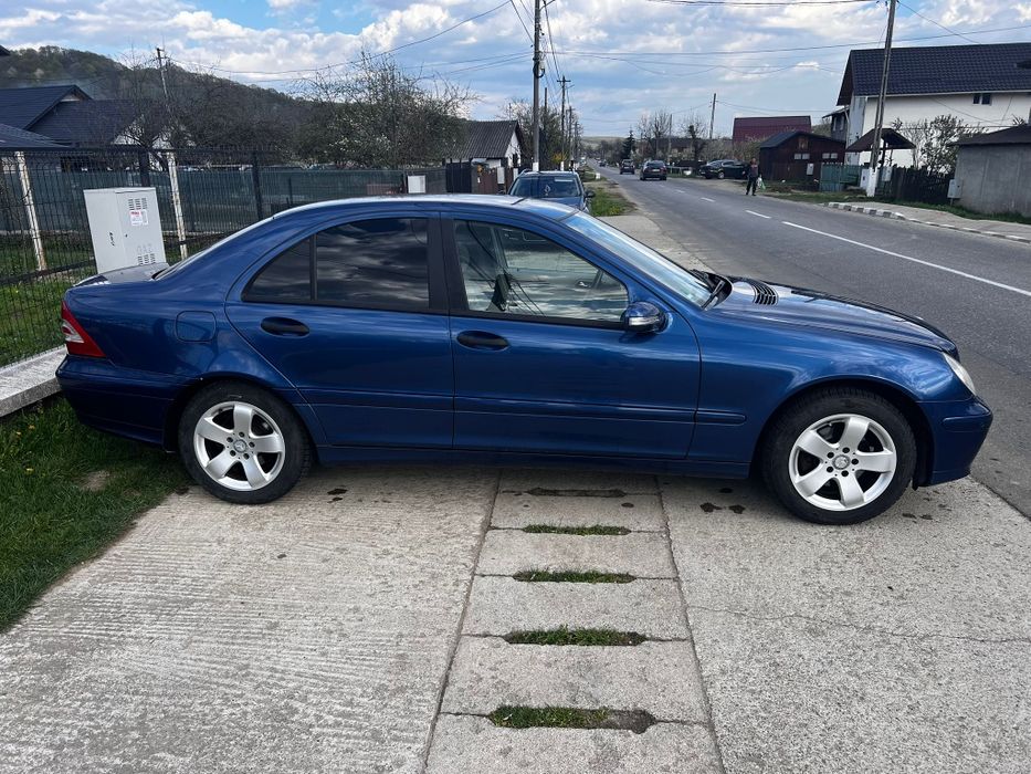 Mercedes c 180 compresor