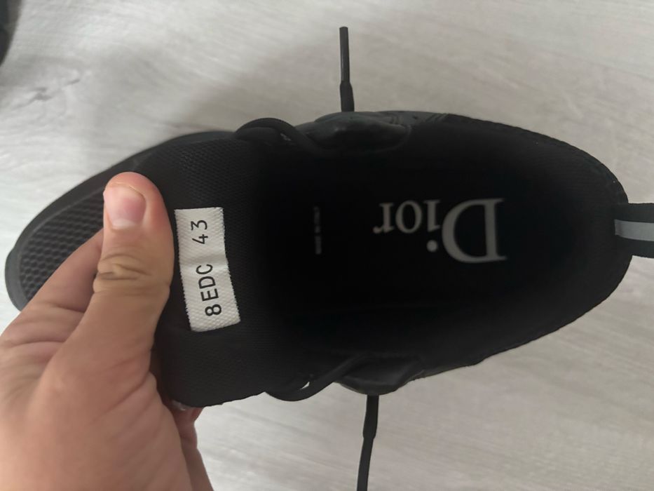 Dior b 22 negre
