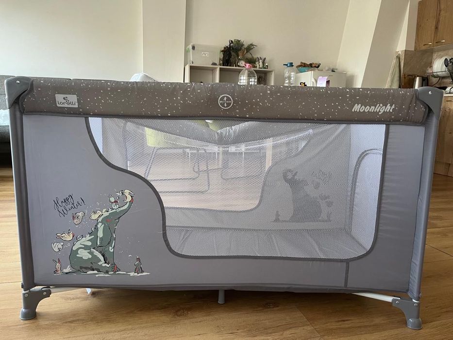 Переносима бебешка кошара