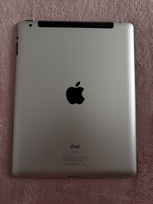 iPad 1 2011 ofertă