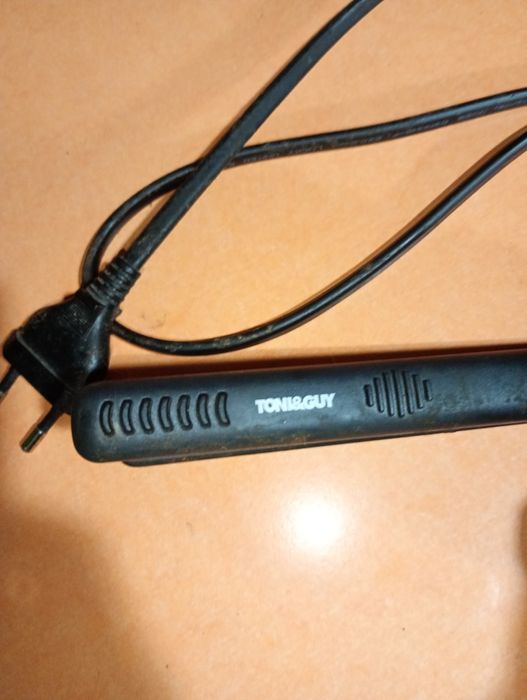 Placă pentru păr și ondulator