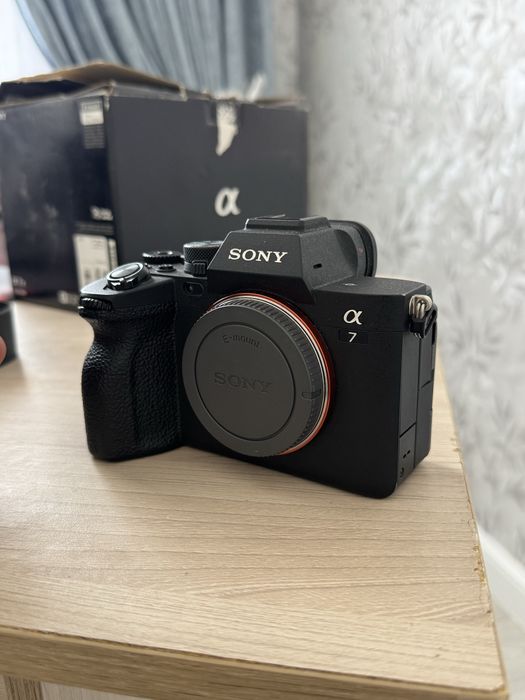 Sony A7 IV Сатылады тез арада