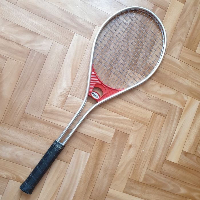 Ракетка для большого тенниса