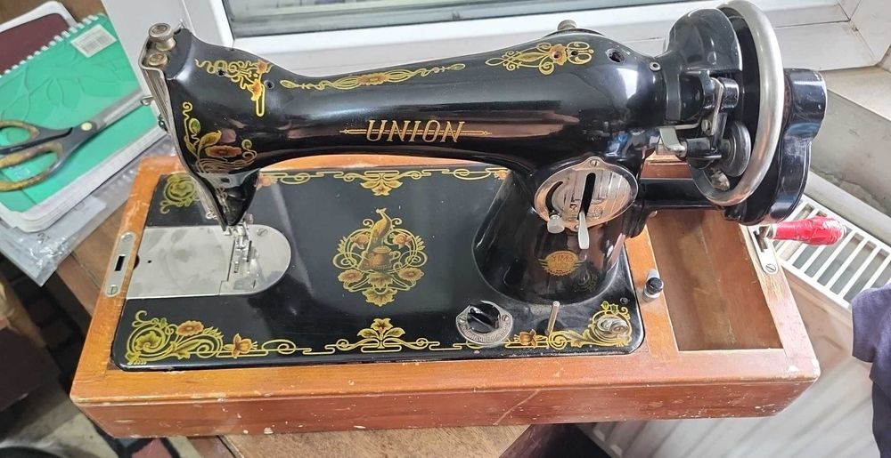 Продавам шевна машина